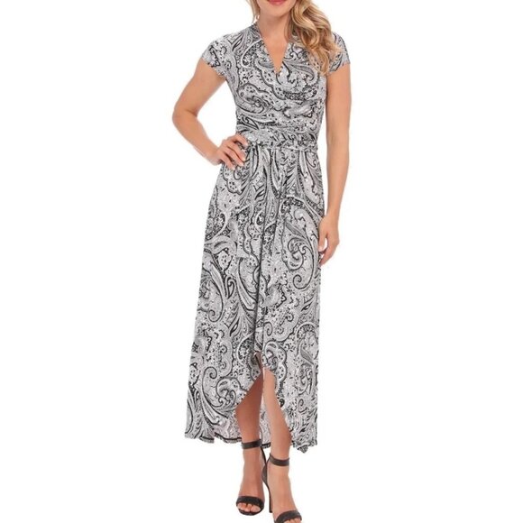 MICHAEL KORS Black & White Paisley Print V-Neck Hi/Lo Hem Maxi Dress Size-6  NWT - Picture 1 of 7
